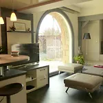 Villa Avec Piscine Chauffee Et Jardin Pres De Moulins - Fr-1-489-356 * Toulon-sur-Allier